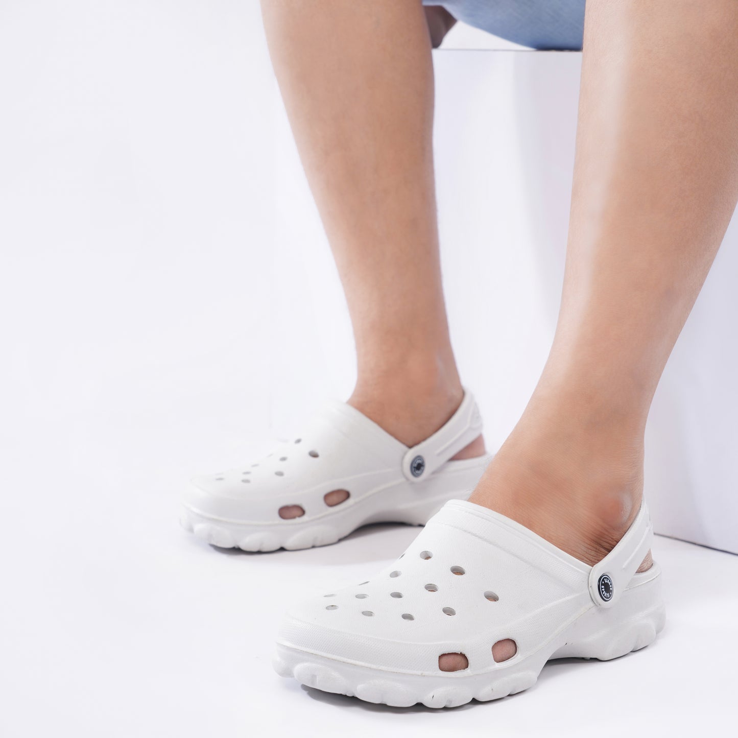 HARDWORK Clogs – Off White