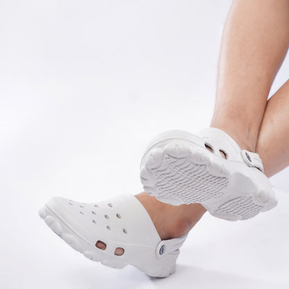 HARDWORK Clogs – Off White