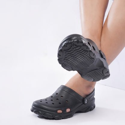 HARDWORK Clogs – Black